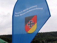 (1) Reservistenflag und Werbeplakat